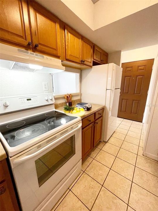 For Rent: $1,445 (2 beds, 2 baths, 955 Square Feet)