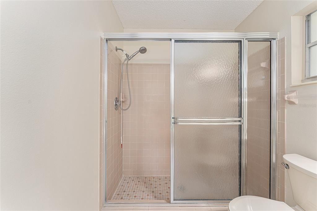 Active With Contract: $169,900 (2 beds, 2 baths, 1571 Square Feet)