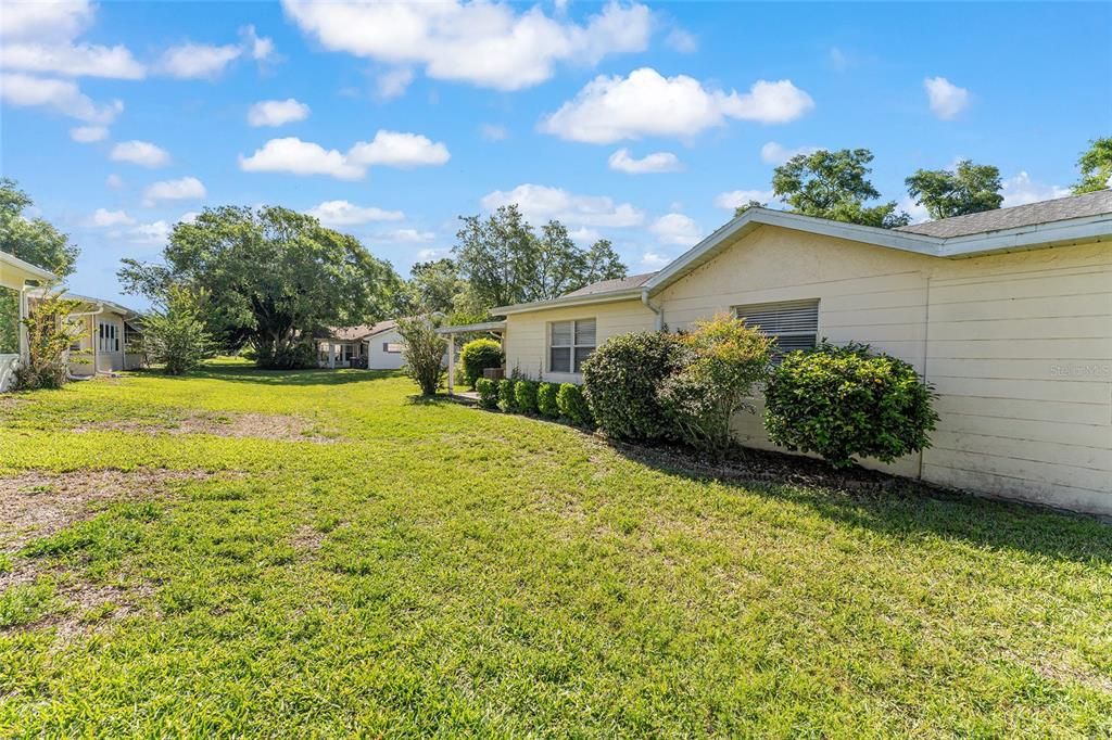 Active With Contract: $169,900 (2 beds, 2 baths, 1571 Square Feet)
