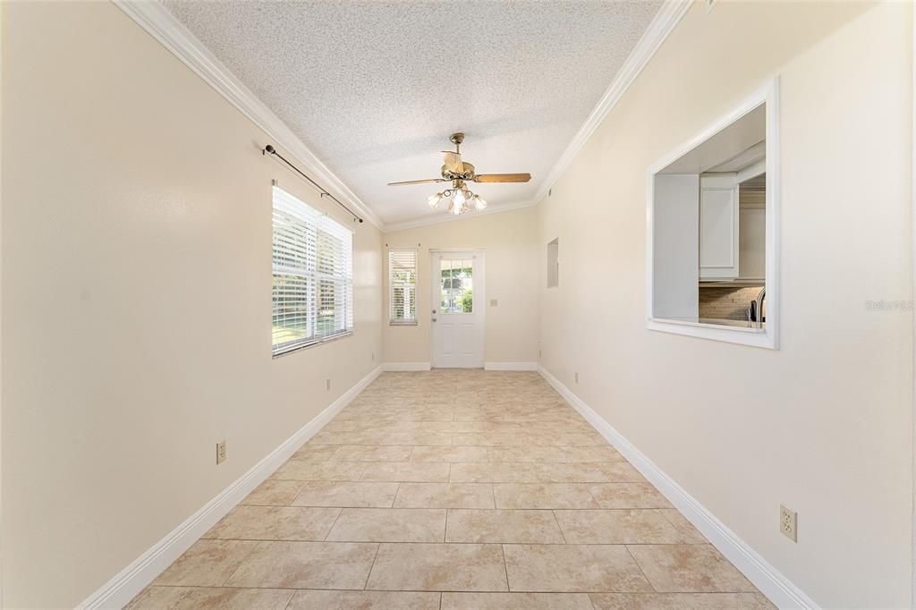 Active With Contract: $169,900 (2 beds, 2 baths, 1571 Square Feet)