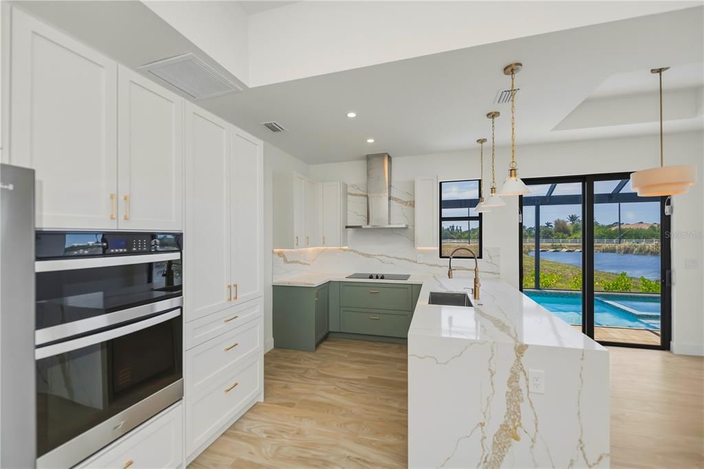 For Sale: $675,000 (3 beds, 2 baths, 2118 Square Feet)