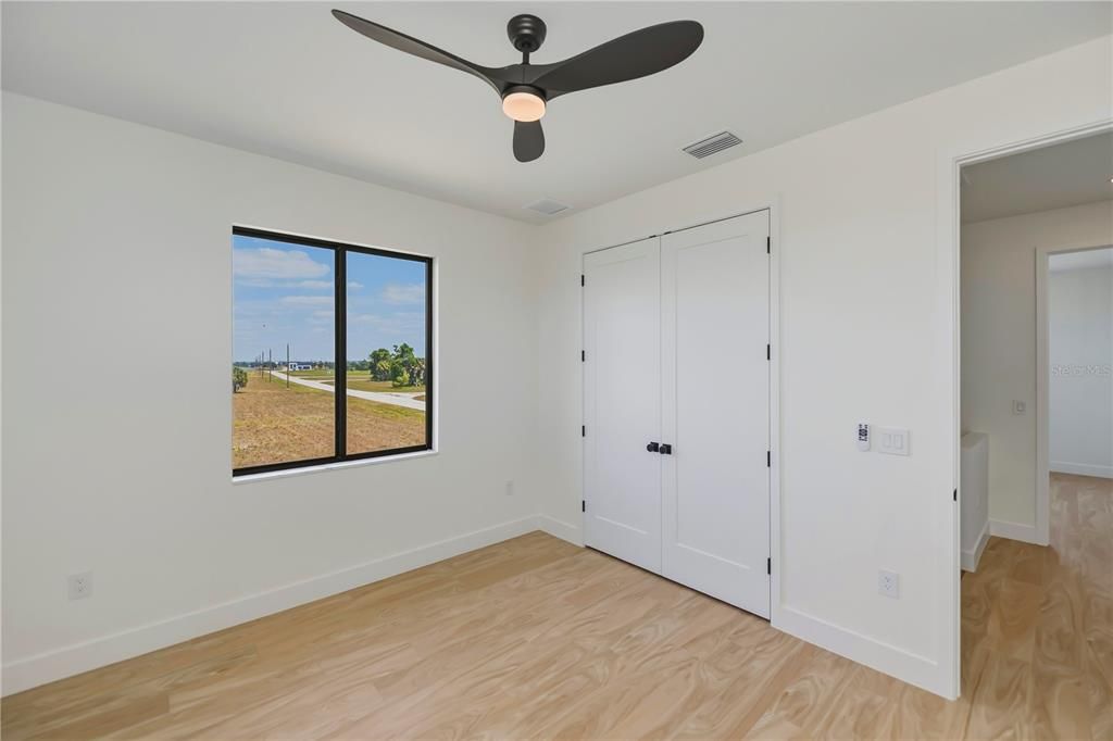 For Sale: $675,000 (3 beds, 2 baths, 2118 Square Feet)