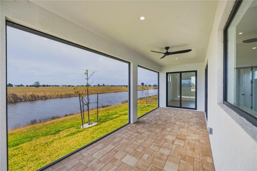 For Sale: $675,000 (3 beds, 2 baths, 2118 Square Feet)