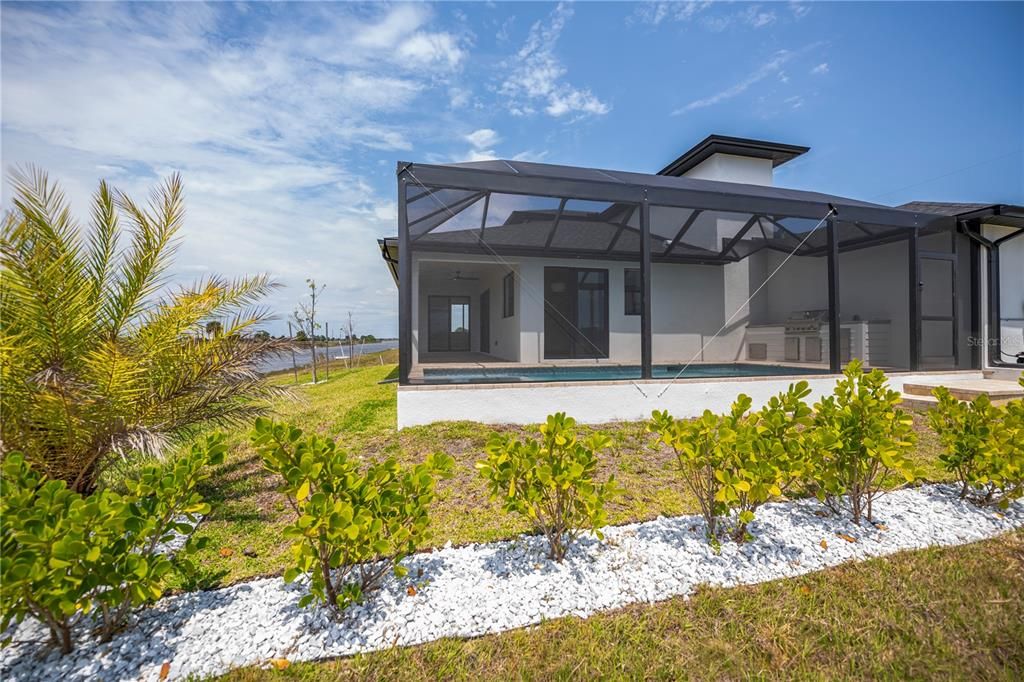 For Sale: $675,000 (3 beds, 2 baths, 2118 Square Feet)