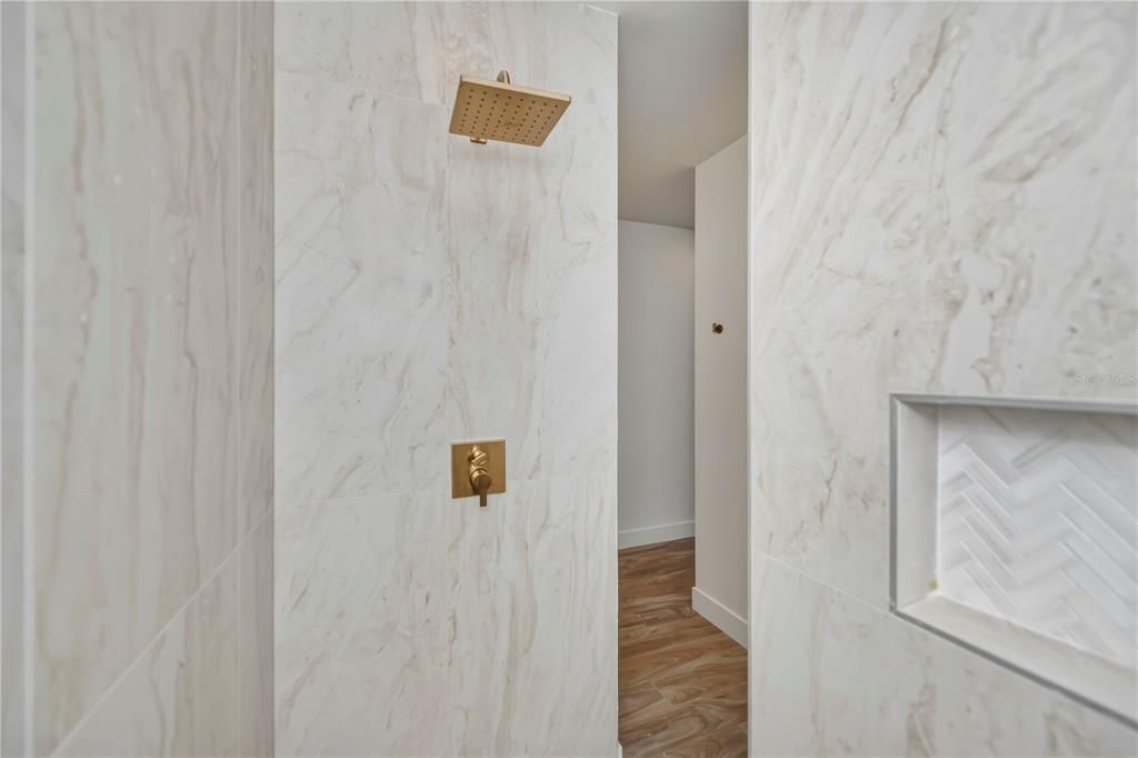 For Sale: $675,000 (3 beds, 2 baths, 2118 Square Feet)