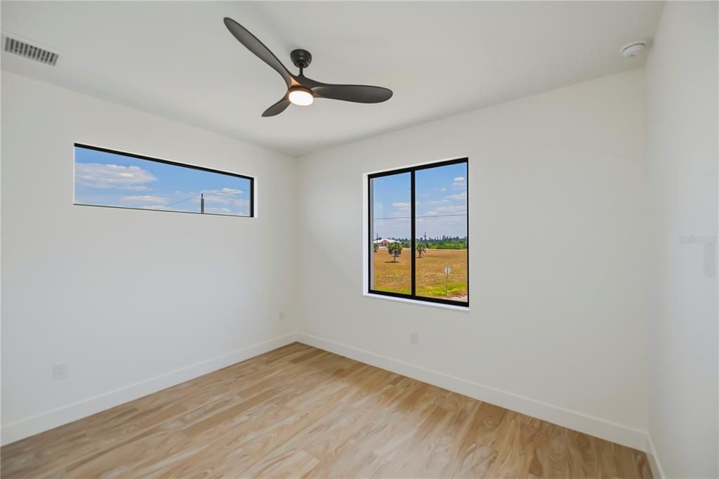 For Sale: $675,000 (3 beds, 2 baths, 2118 Square Feet)