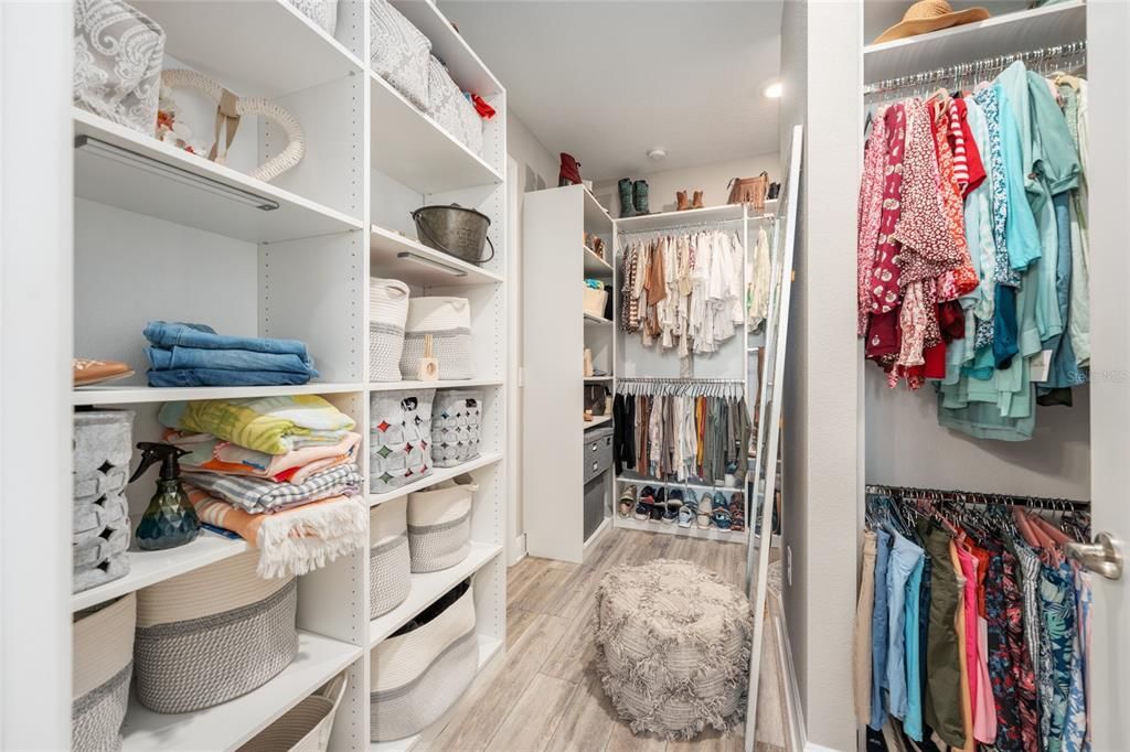 En Venta: $589,900 (2 camas, 2 baños, 2097 Pies cuadrados)