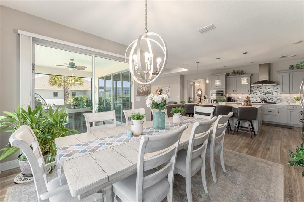 En Venta: $589,900 (2 camas, 2 baños, 2097 Pies cuadrados)