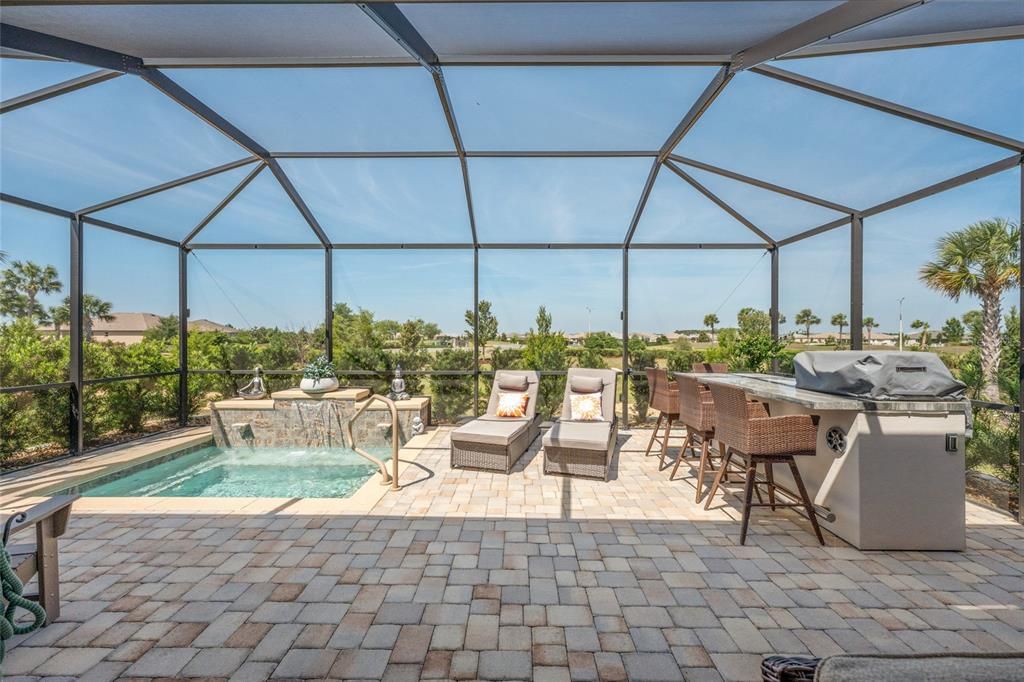 En Venta: $589,900 (2 camas, 2 baños, 2097 Pies cuadrados)