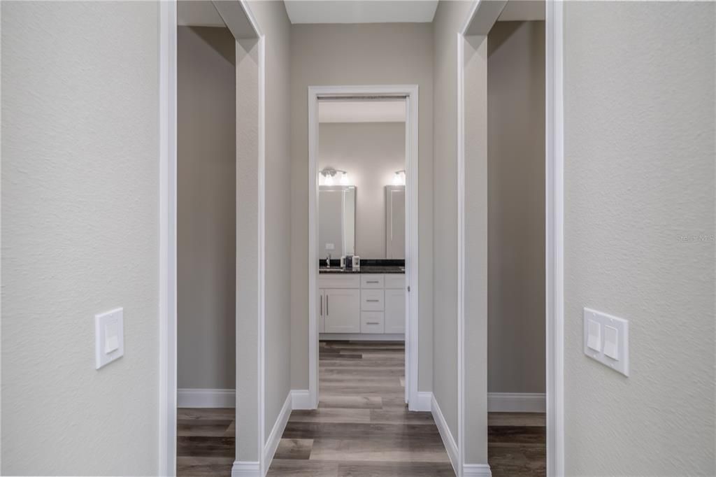 Activo con contrato: $689,000 (3 camas, 2 baños, 2195 Pies cuadrados)