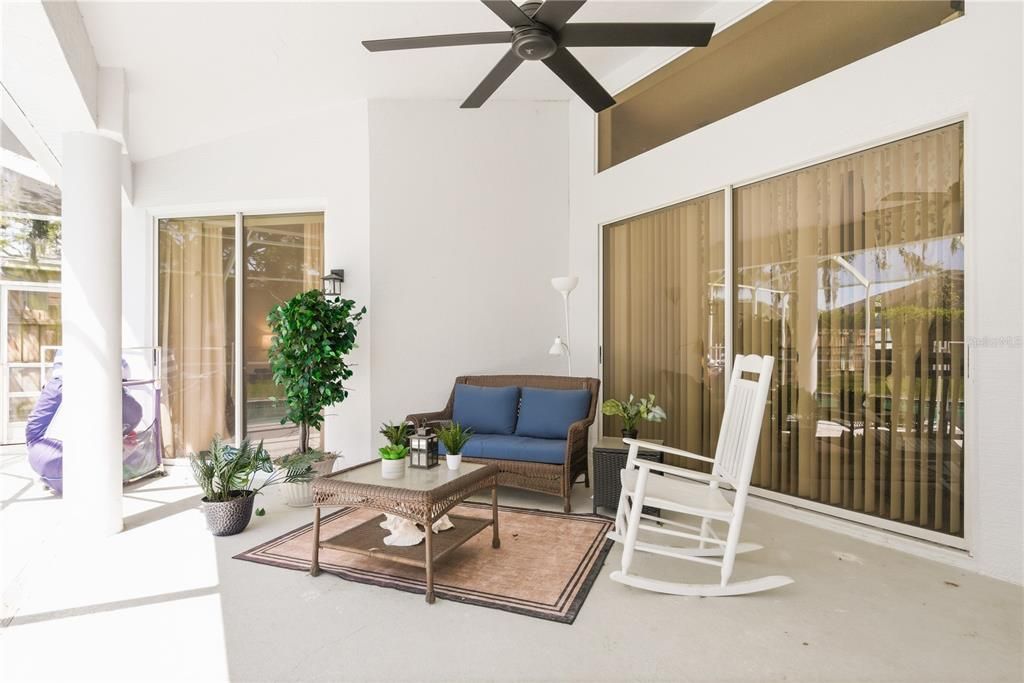 Active With Contract: $450,000 (4 beds, 2 baths, 2523 Square Feet)