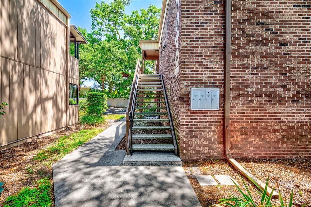 For Sale: $89,000 (1 beds, 1 baths, 543 Square Feet)