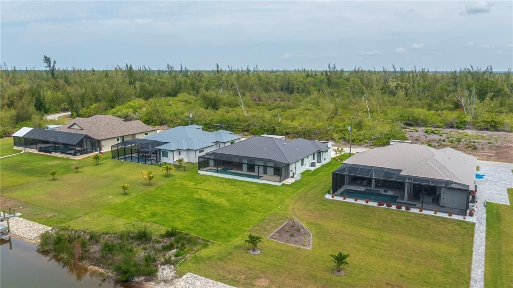 На продажу: $1,175,000 (4 спален, 3 ванн, 2446 Квадратных фут)