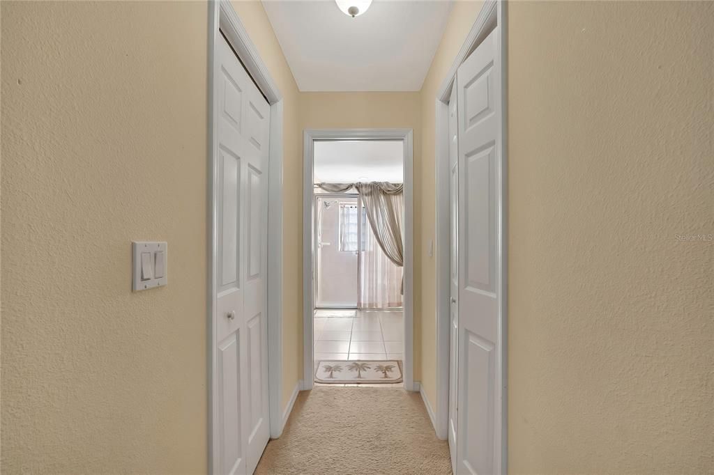 For Sale: $399,900 (3 beds, 2 baths, 1963 Square Feet)