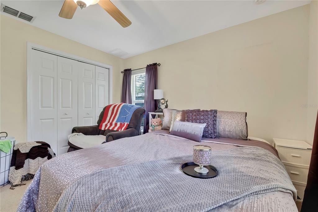 For Sale: $399,900 (3 beds, 2 baths, 1963 Square Feet)