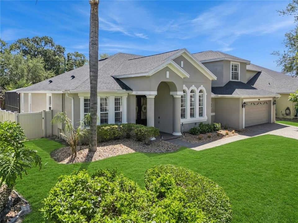 Active With Contract: $869,990 (5 beds, 3 baths, 3519 Square Feet)