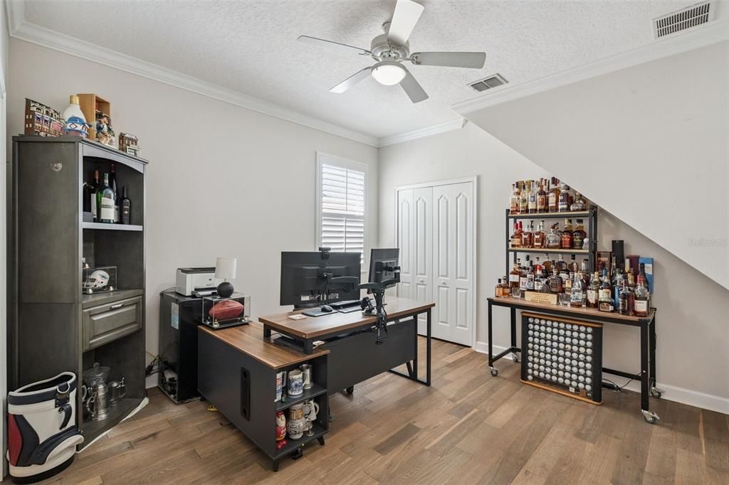 Active With Contract: $869,990 (5 beds, 3 baths, 3519 Square Feet)