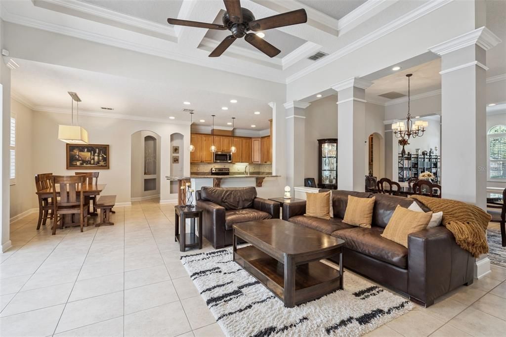 Active With Contract: $869,990 (5 beds, 3 baths, 3519 Square Feet)