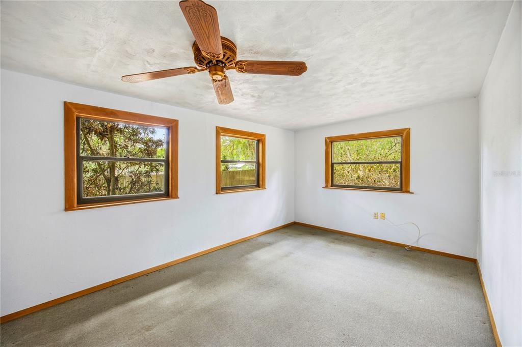 En Venta: $450,000 (3 camas, 1 baños, 1116 Pies cuadrados)