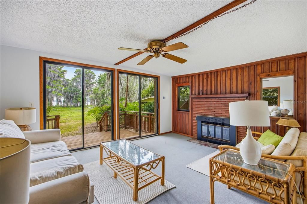 En Venta: $450,000 (3 camas, 1 baños, 1116 Pies cuadrados)