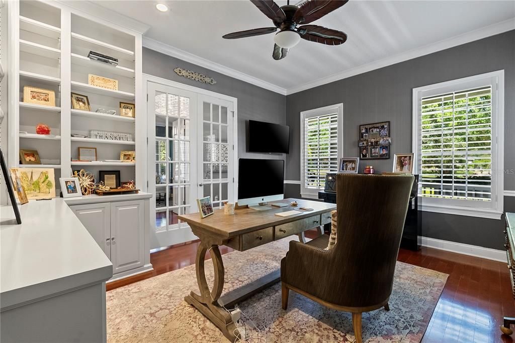 For Sale: $2,500,000 (6 beds, 4 baths, 4482 Square Feet)