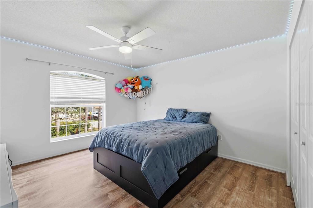 Active With Contract: $649,900 (4 beds, 3 baths, 2698 Square Feet)