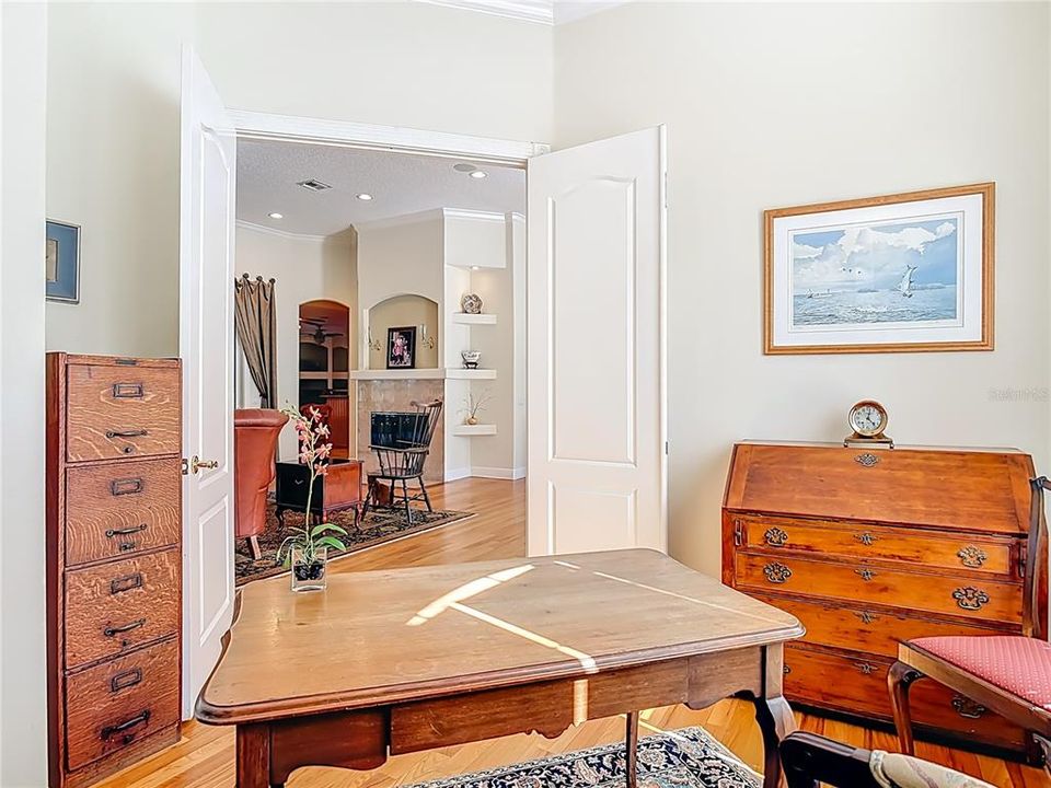 For Sale: $899,900 (4 beds, 3 baths, 3403 Square Feet)