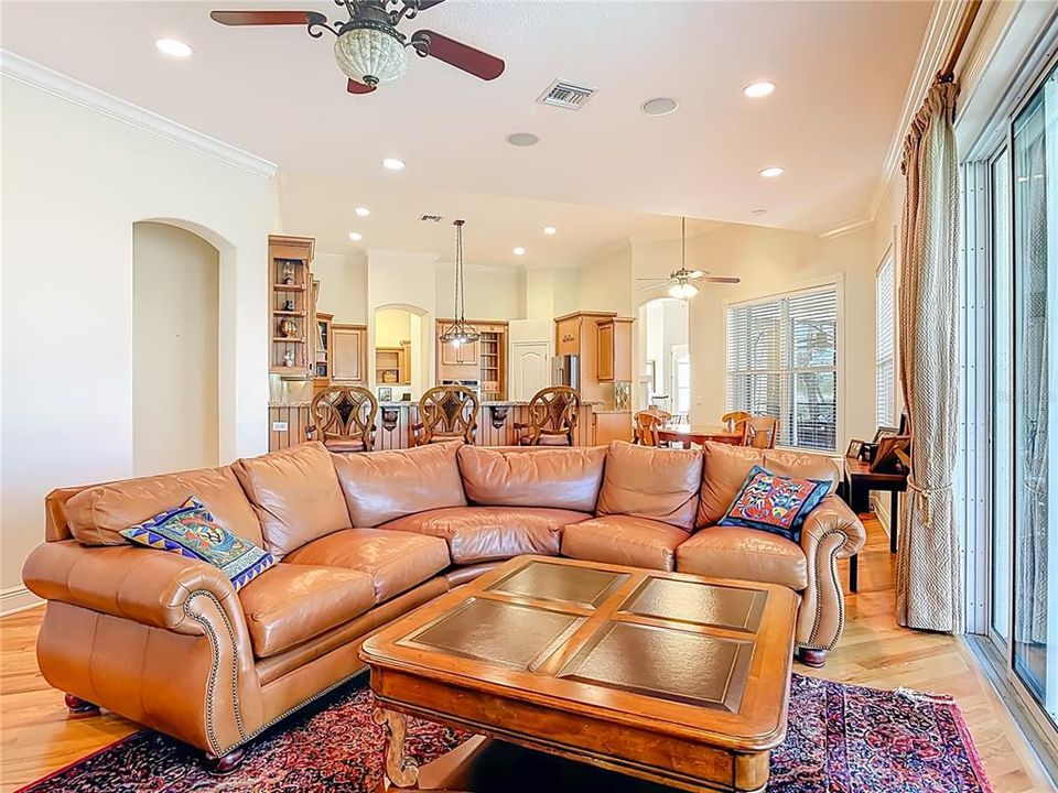 For Sale: $899,900 (4 beds, 3 baths, 3403 Square Feet)