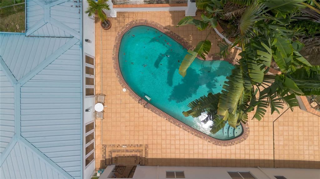 Active With Contract: $825,000 (4 beds, 4 baths, 3200 Square Feet)