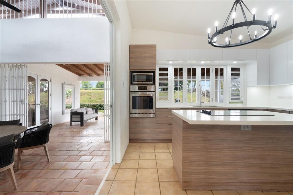 Active With Contract: $825,000 (4 beds, 4 baths, 3200 Square Feet)