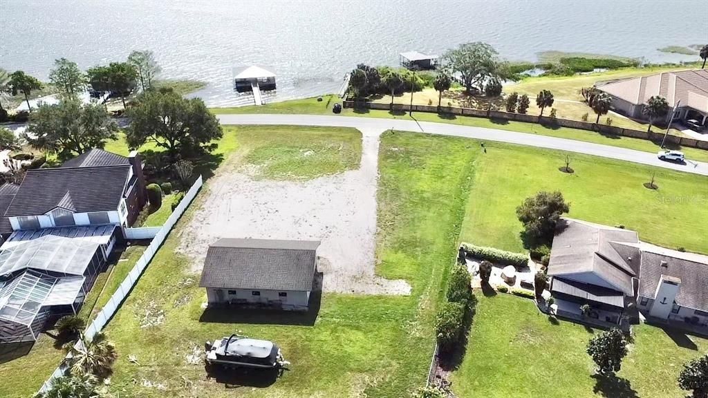 For Sale: $1,200,000 (1.19 acres)