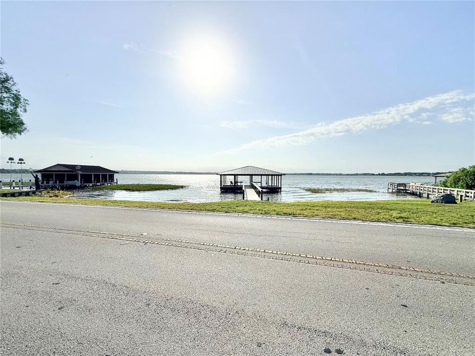For Sale: $1,200,000 (1.19 acres)