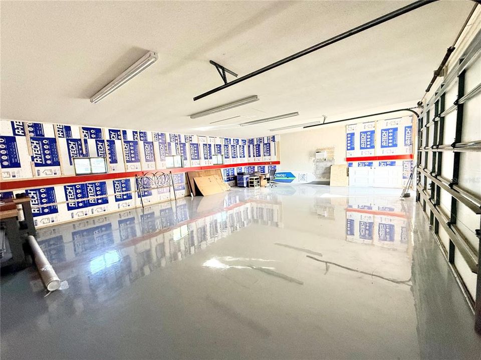 For Sale: $1,200,000 (1.19 acres)