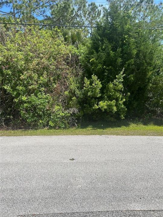 En Venta: $72,000 (0.23 acres)