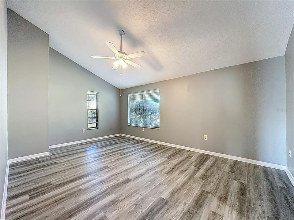 For Sale: $249,000 (3 beds, 2 baths, 1456 Square Feet)