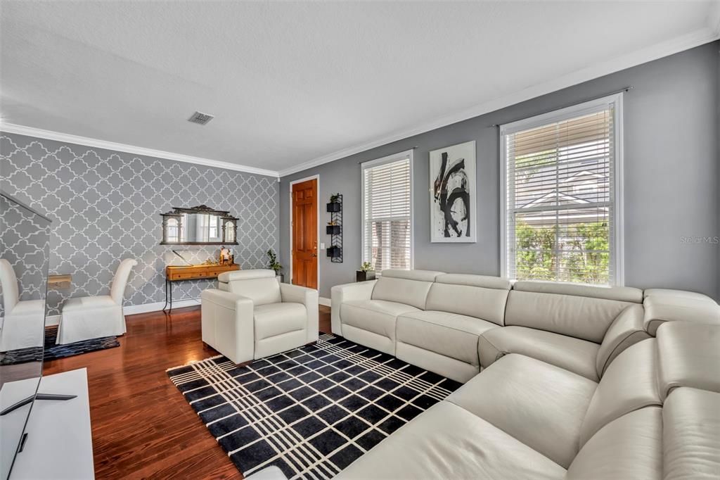 En Venta: $539,000 (3 camas, 2 baños, 1660 Pies cuadrados)