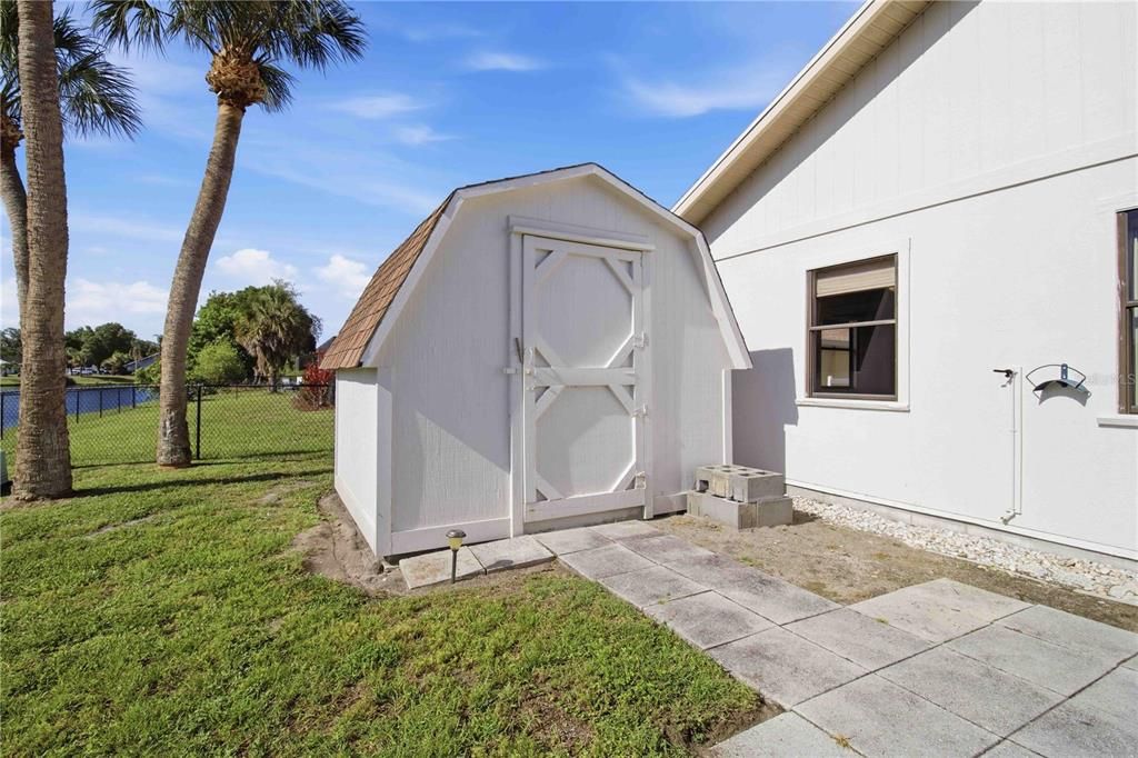 For Sale: $420,000 (3 beds, 2 baths, 2068 Square Feet)