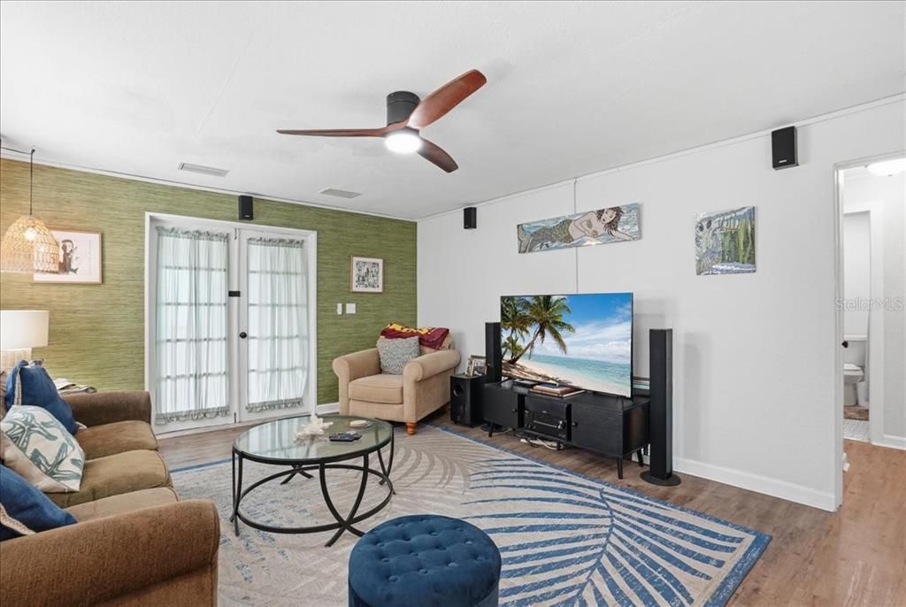 For Sale: $1,200,000 (6 beds, 0 baths, 2298 Square Feet)