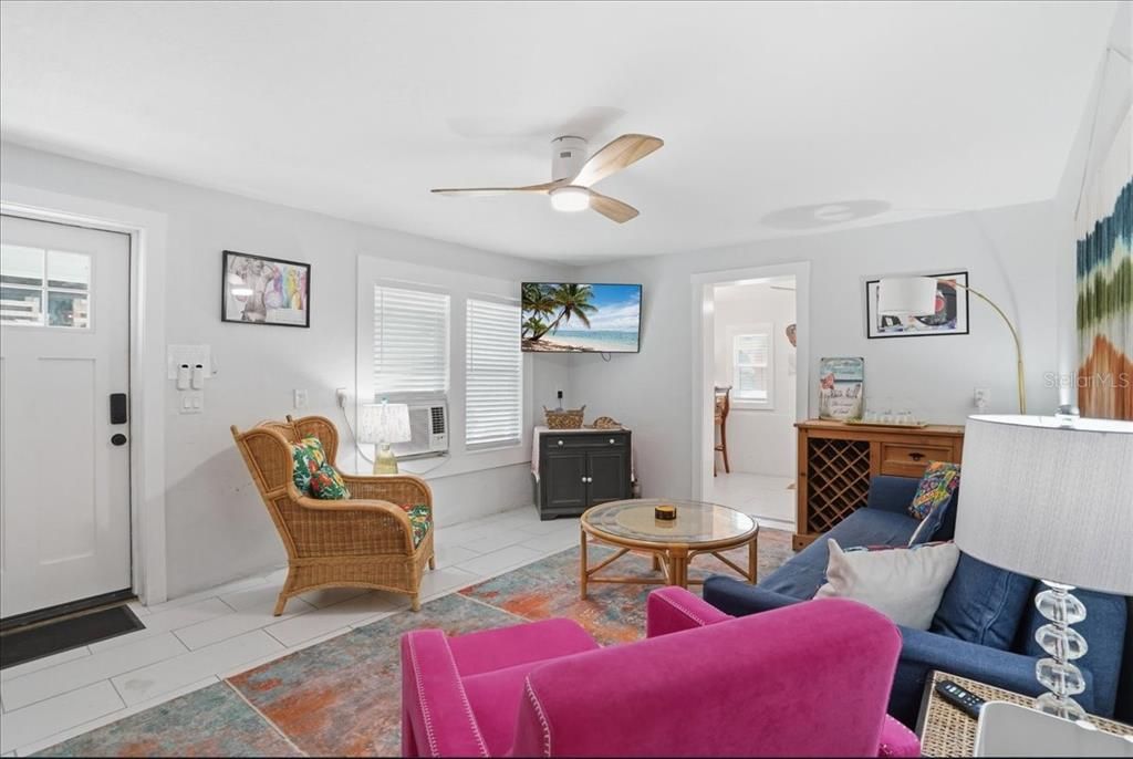 For Sale: $1,200,000 (6 beds, 0 baths, 2298 Square Feet)