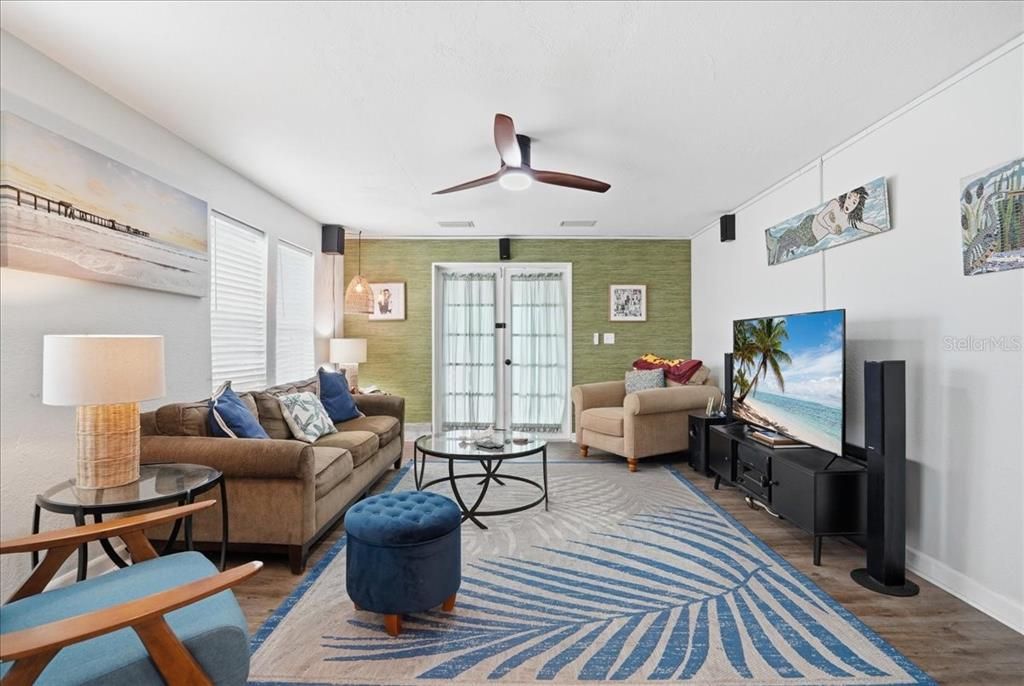 For Sale: $1,200,000 (6 beds, 0 baths, 2298 Square Feet)
