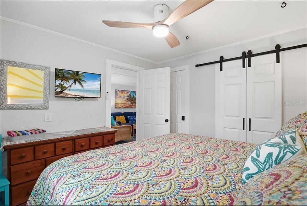 For Sale: $1,200,000 (6 beds, 0 baths, 2298 Square Feet)