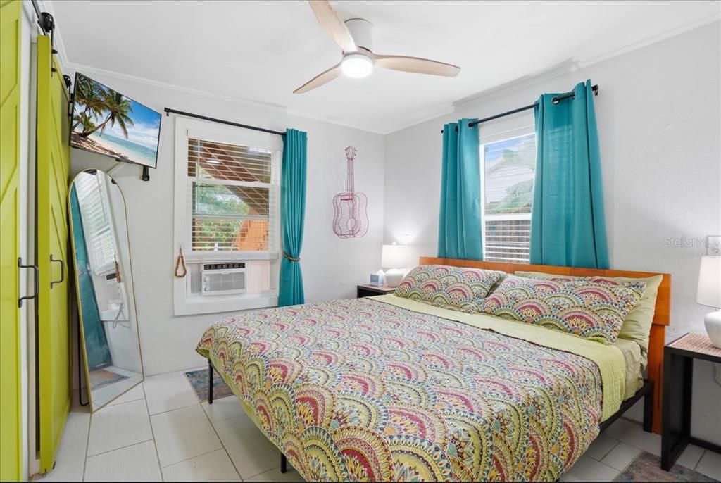 For Sale: $1,200,000 (6 beds, 0 baths, 2298 Square Feet)
