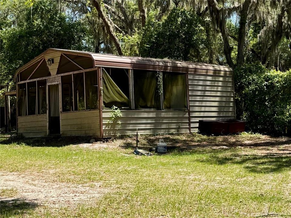 En Venta: $399,900 (4 camas, 2 baños, 2326 Pies cuadrados)