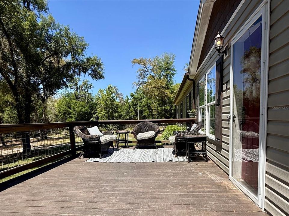 En Venta: $399,900 (4 camas, 2 baños, 2326 Pies cuadrados)