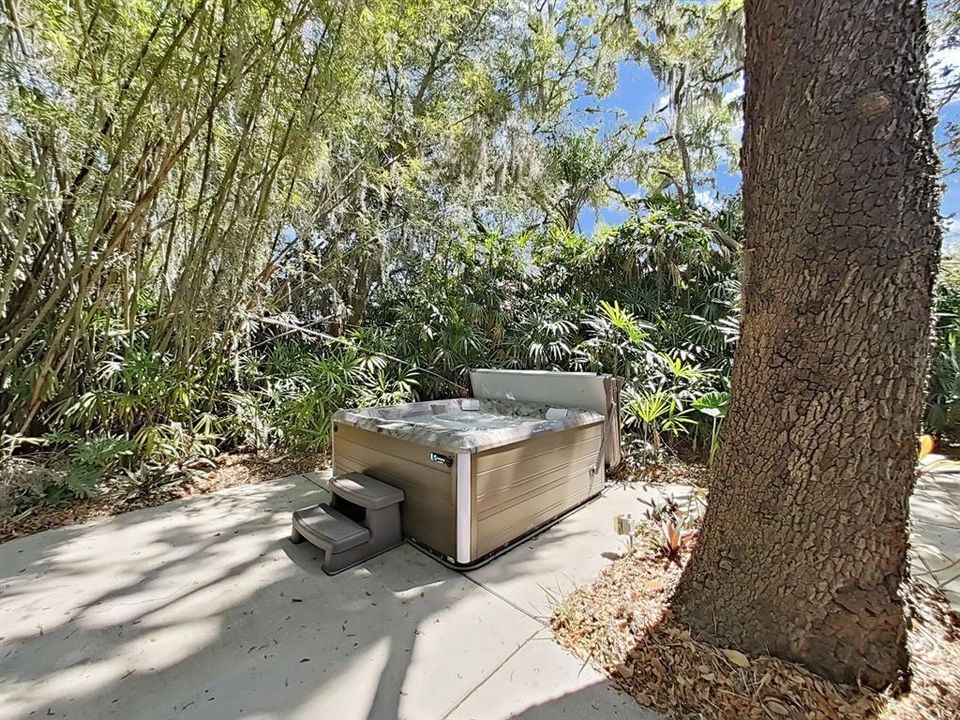 En Venta: $575,000 (3 camas, 2 baños, 2845 Pies cuadrados)