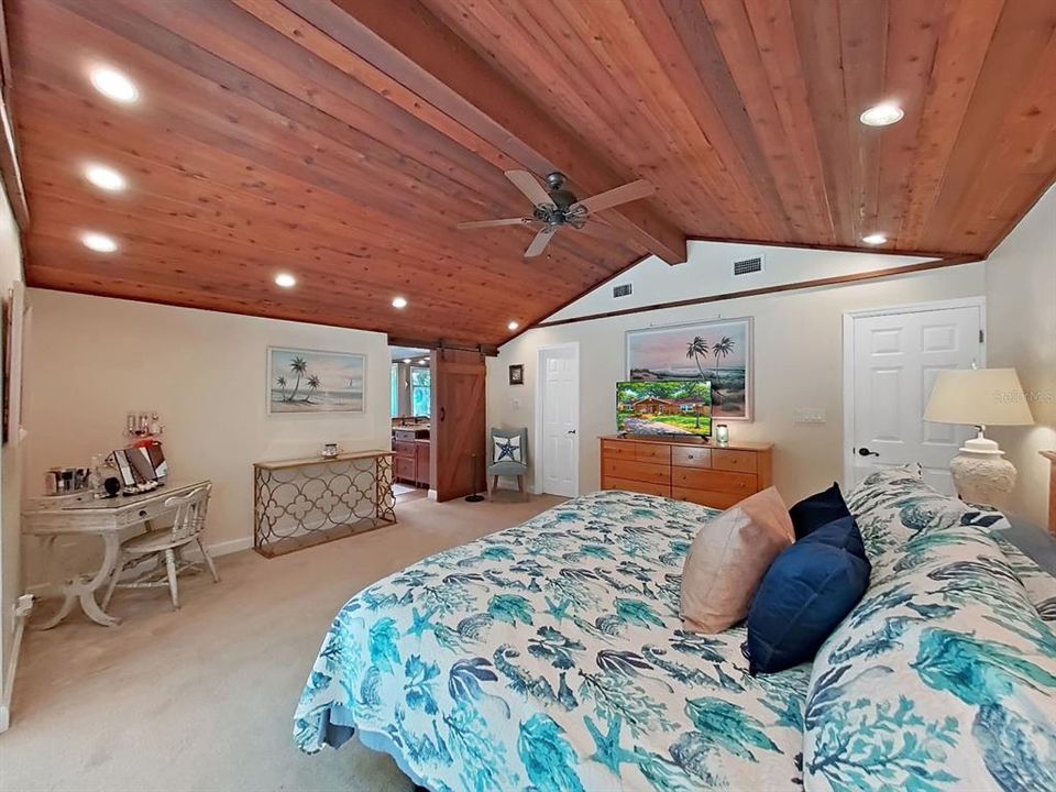En Venta: $575,000 (3 camas, 2 baños, 2845 Pies cuadrados)