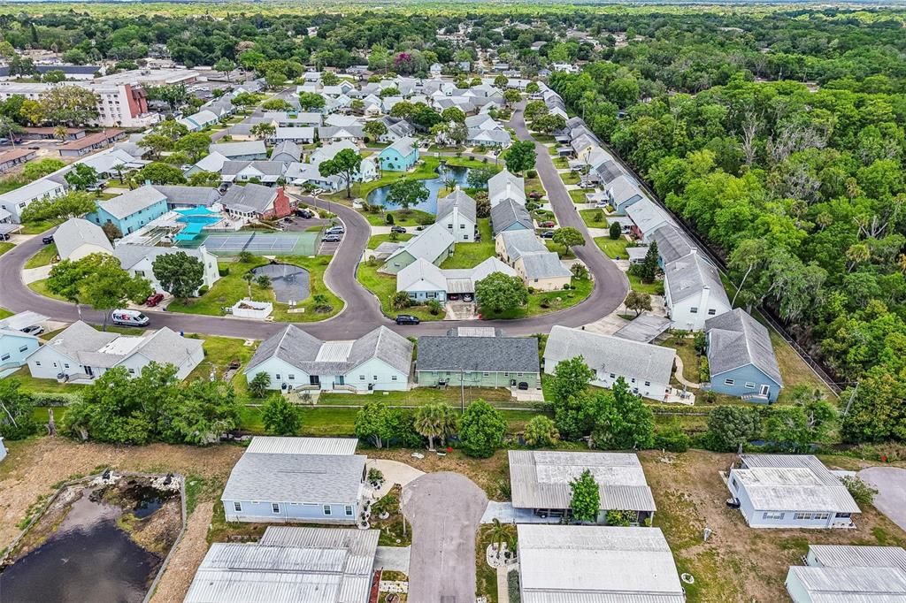 For Sale: $124,900 (2 beds, 2 baths, 1024 Square Feet)