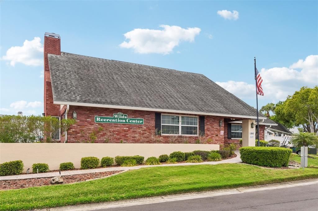 For Sale: $124,900 (2 beds, 2 baths, 1024 Square Feet)