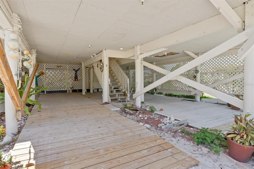 В аренду: $6,900 (2 спален, 2 ванн, 946 Квадратных фут)
