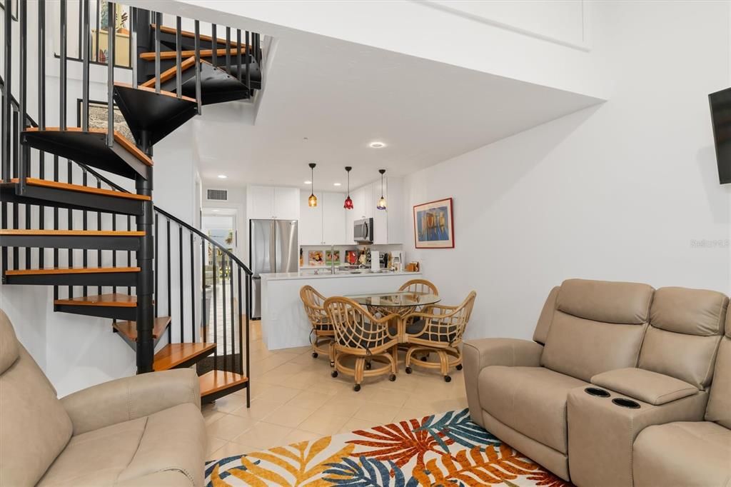 В аренду: $6,900 (2 спален, 2 ванн, 946 Квадратных фут)